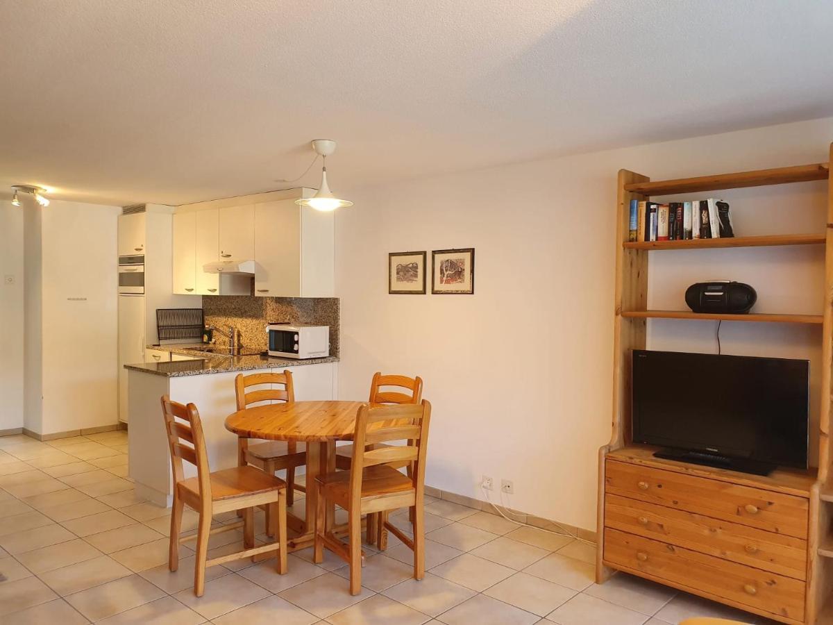 Zuhause In Den Alpen Ihre Ferienwohnung Mit Hallenbad Und Sauna Lenzerheide Eksteriør billede
