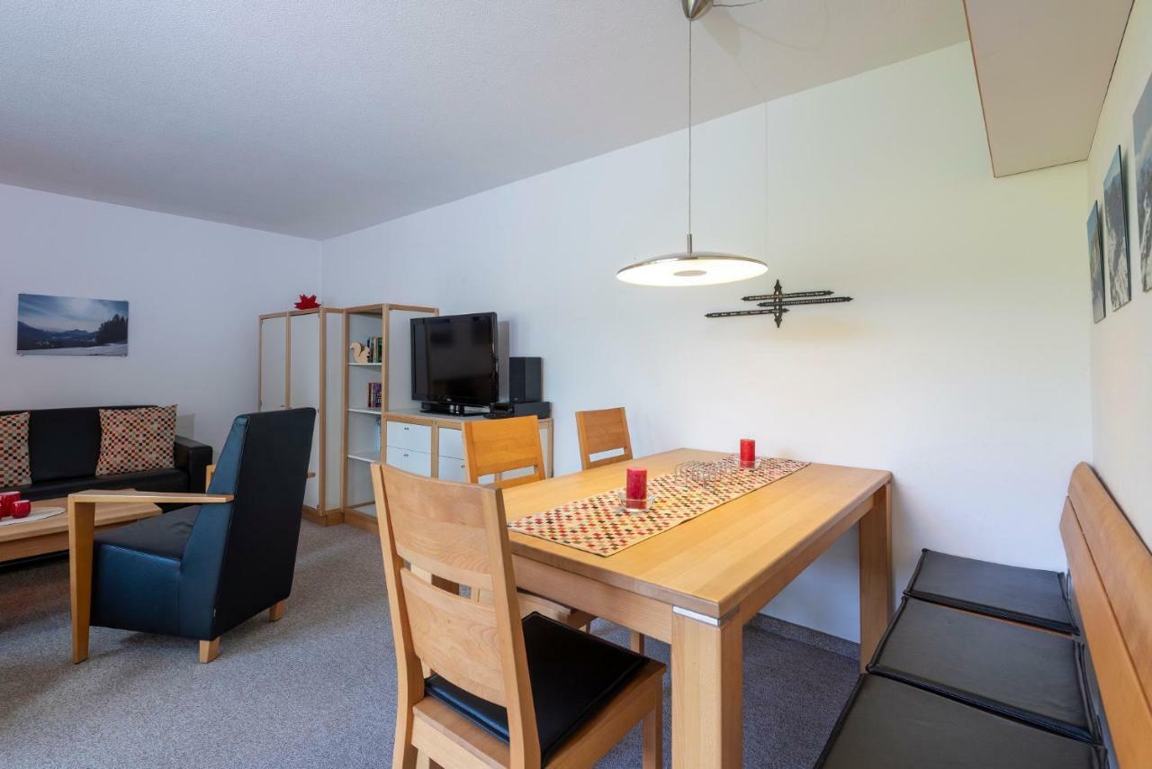 Zuhause In Den Alpen Ihre Ferienwohnung Mit Hallenbad Und Sauna Lenzerheide Eksteriør billede