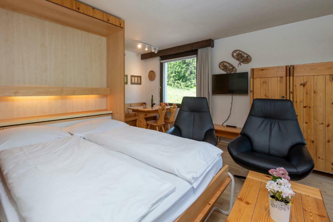 Zuhause In Den Alpen Ihre Ferienwohnung Mit Hallenbad Und Sauna Lenzerheide Eksteriør billede
